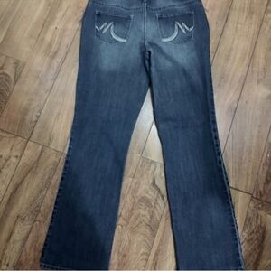 Beautiful Maurice’s Jeans Size 13/14 Long